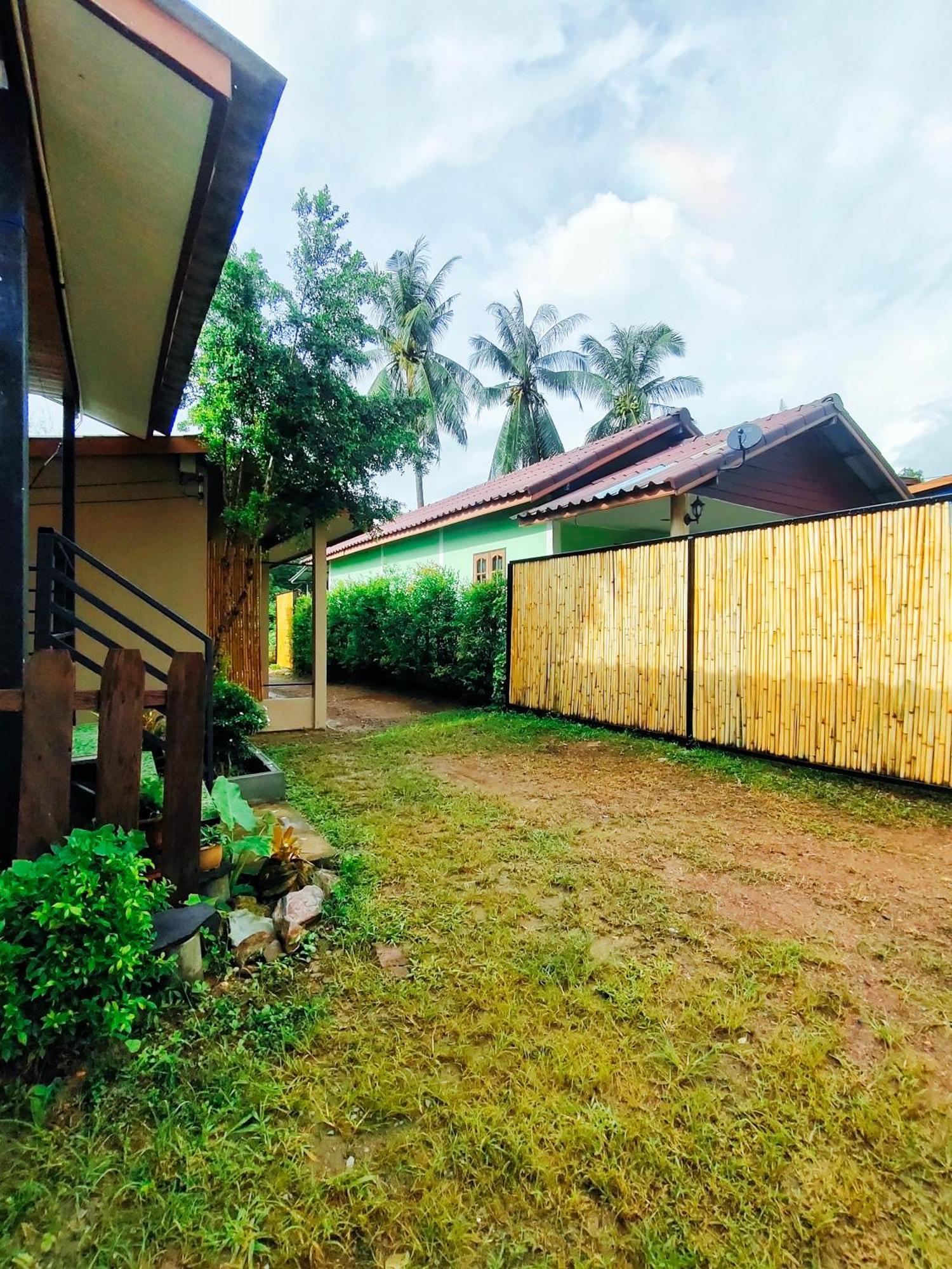 Long Beach Simple House (Adults Only) Koh Lanta Exterior photo